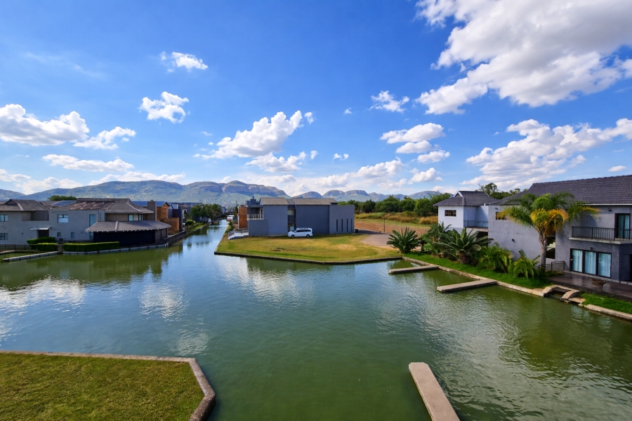 4 Bedroom Property for Sale in The Islands Estates North West